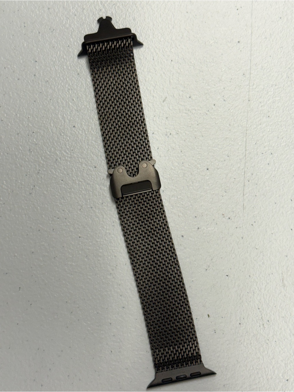 Titanium Milanese Loop for Apple Watch (Small size, fits 44/45/46/49mm cases). - Picture 5 of 7